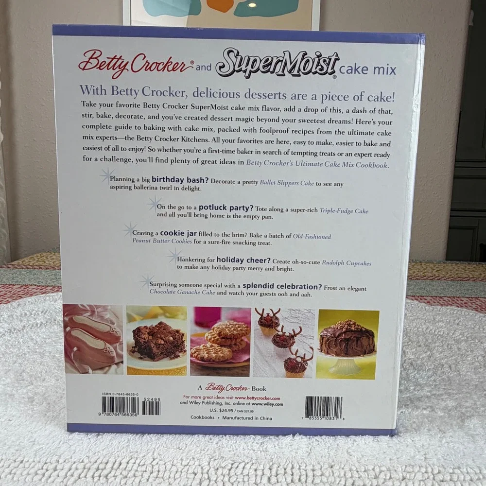 Betty Crocker Ultimate Cake Mix Cookbook 2002 Spiral Hardcover 0764566350